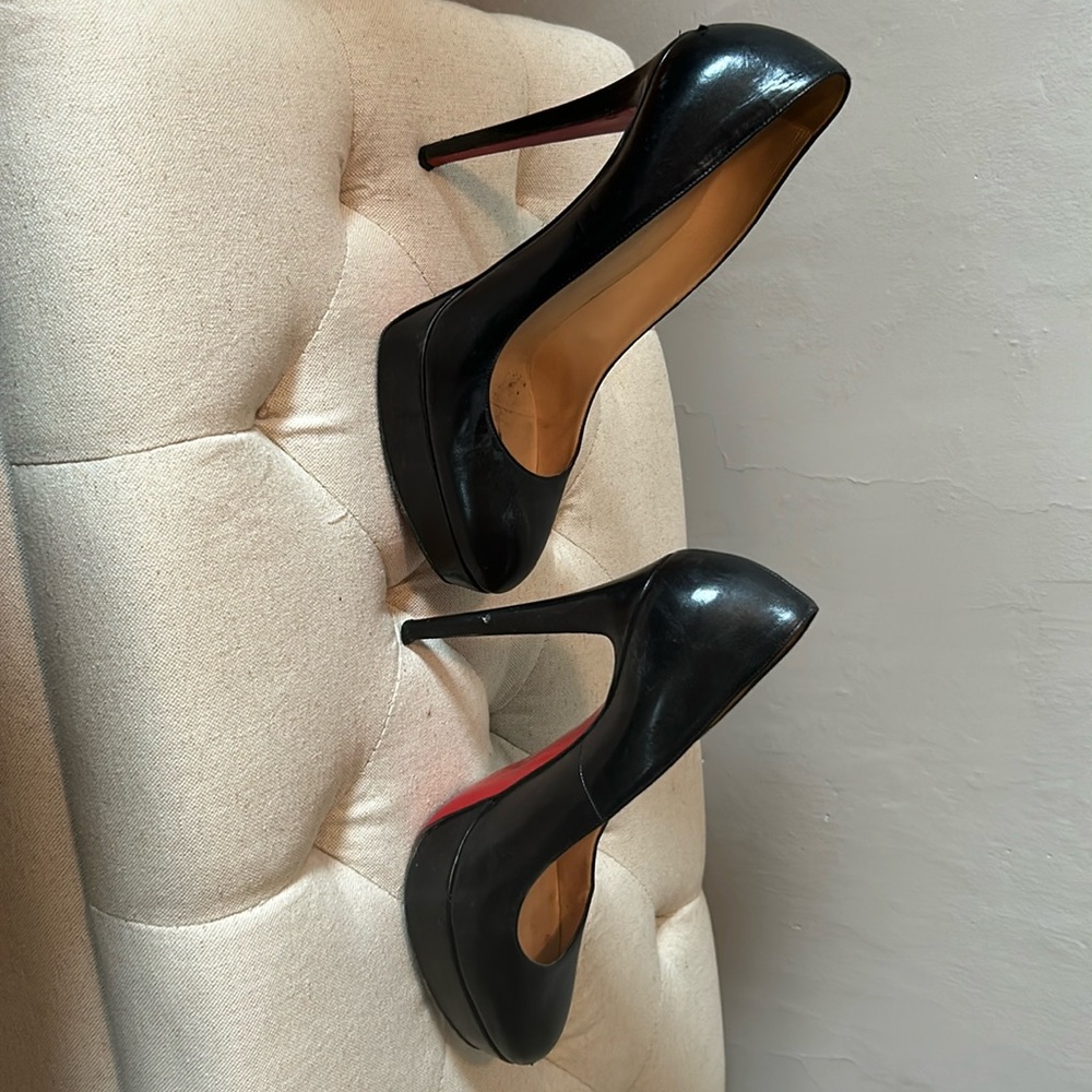 Worn Christian Louboutin size 41
